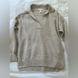 H&M Women's Cream V-Neck Sweater